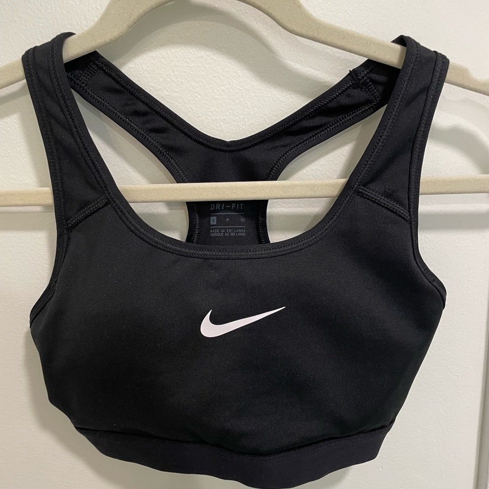 Nike sports bra